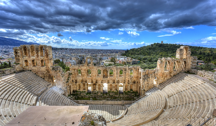 Ce théâtre antique d'Athènes a été construit en 161 av. J-C. © Shutterstock